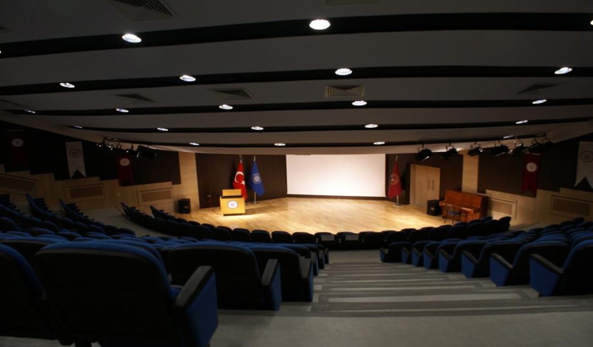 ANKARA ÜNİVERSİTESİ 50.YIL SALONU